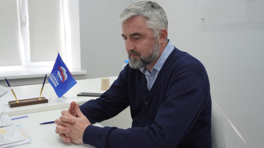 сергей аксенов