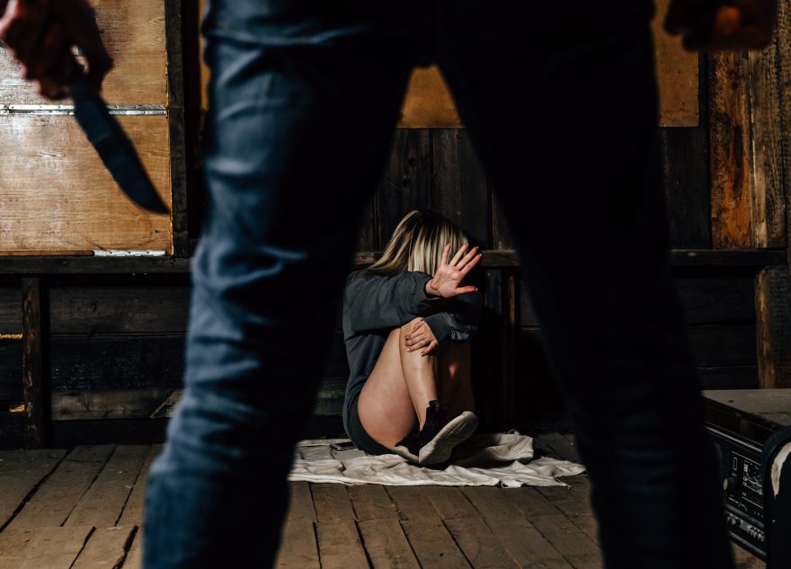 нож, насилие, преступление