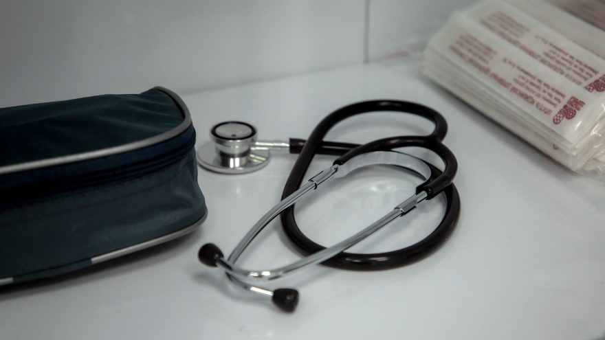 врач, давление