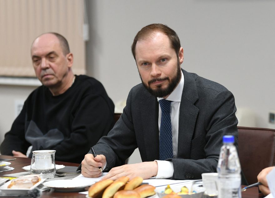 Виталий Королев, ТВЗ