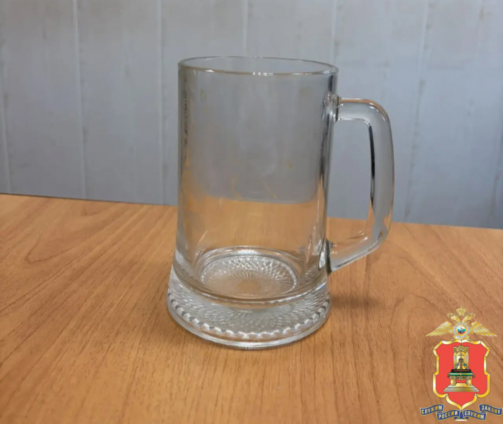 женщина ударила кружку собутыльницу, тверь