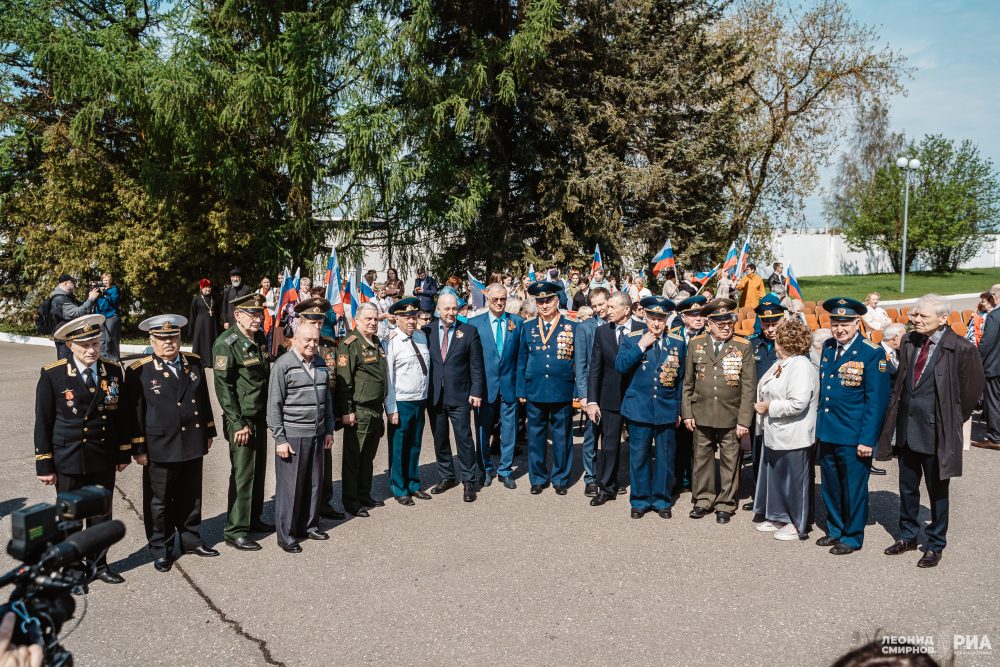 ЗАО "Калининское" в канун Дня Победы пригласило гостей почтить память погибших