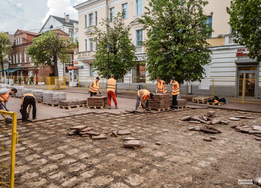 В Твери проходит ремонт улицы Трехсвятской