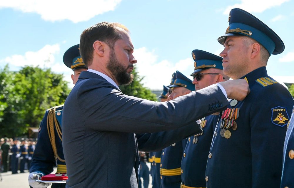 Виталий Королев поздравил выпускников военной академии имени Жукова