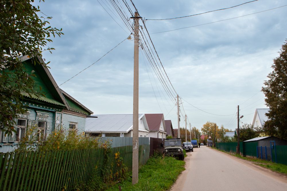 В Тверской области энергетики выявили более 8 тысяч опор с несанкционированным подвесом ВОЛС