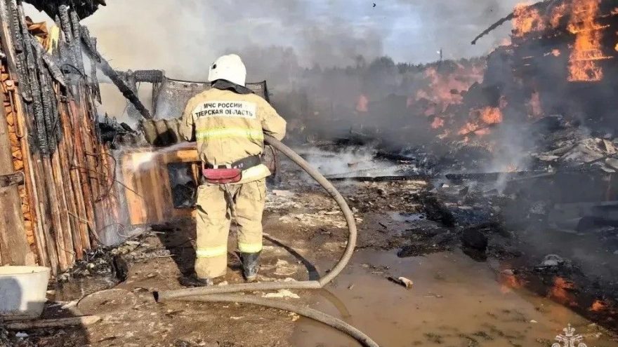В Селижаровском округе загорелся жилой дом
