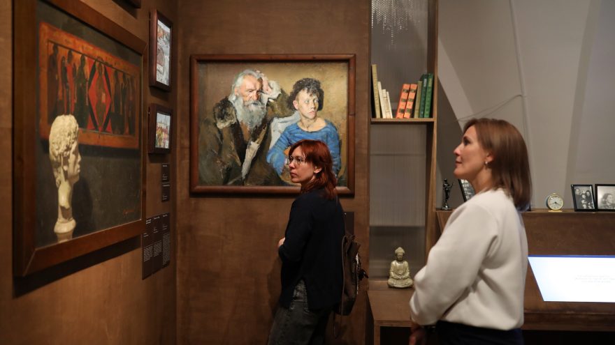 выставка к столетию Гелия Коржева