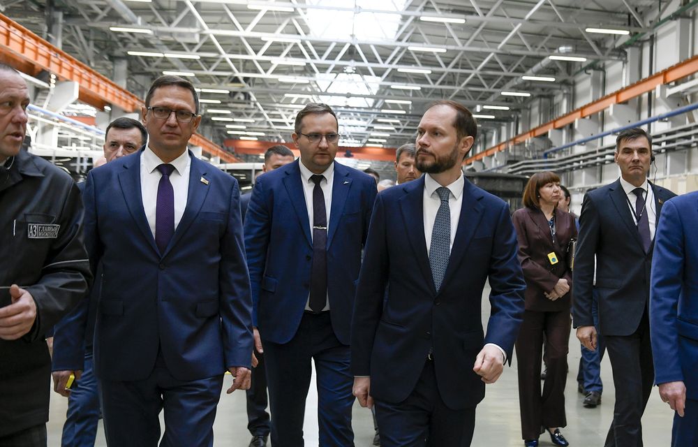 королев МАЗ4