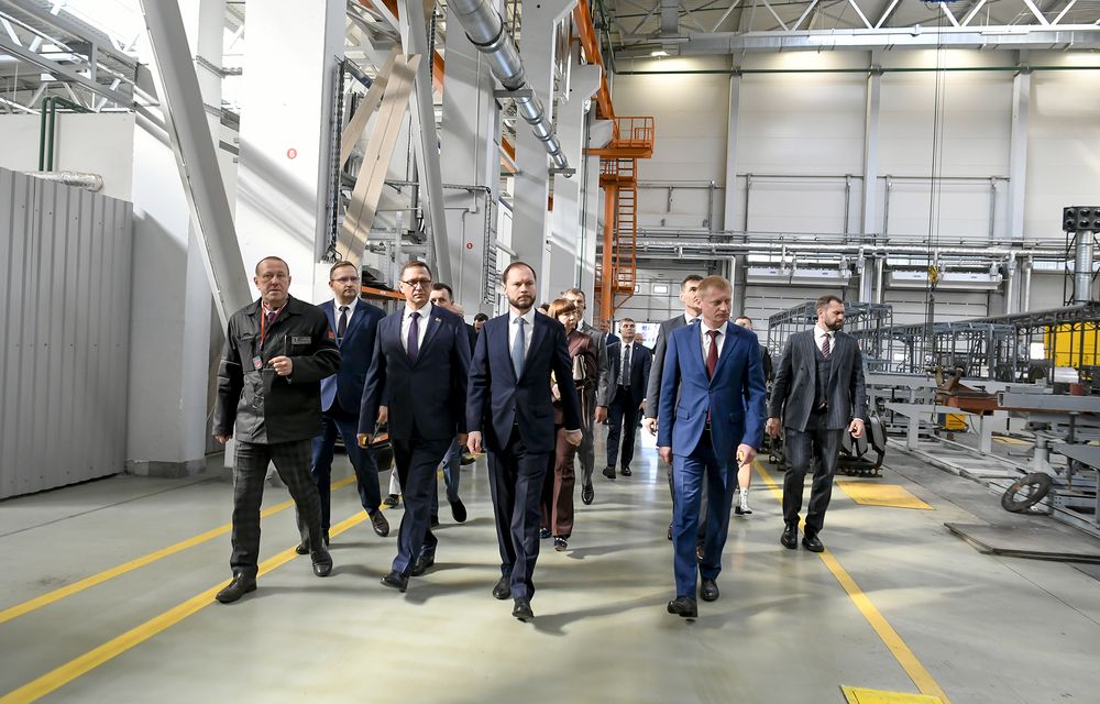 королев МАЗ8