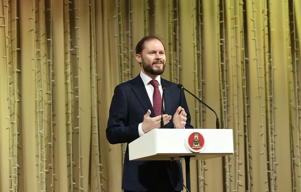королев