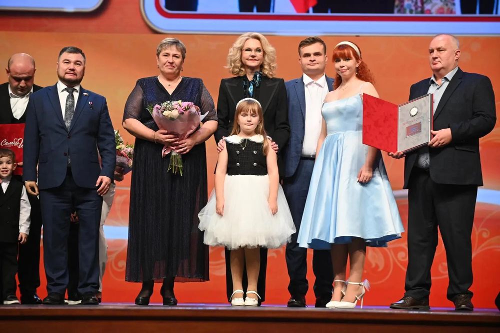фото: канал МАКС Виталия Королева
